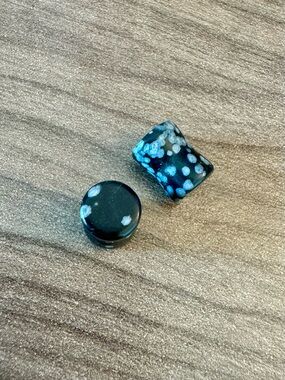 2 Gauge Black & White Speckled Earrings Plugs